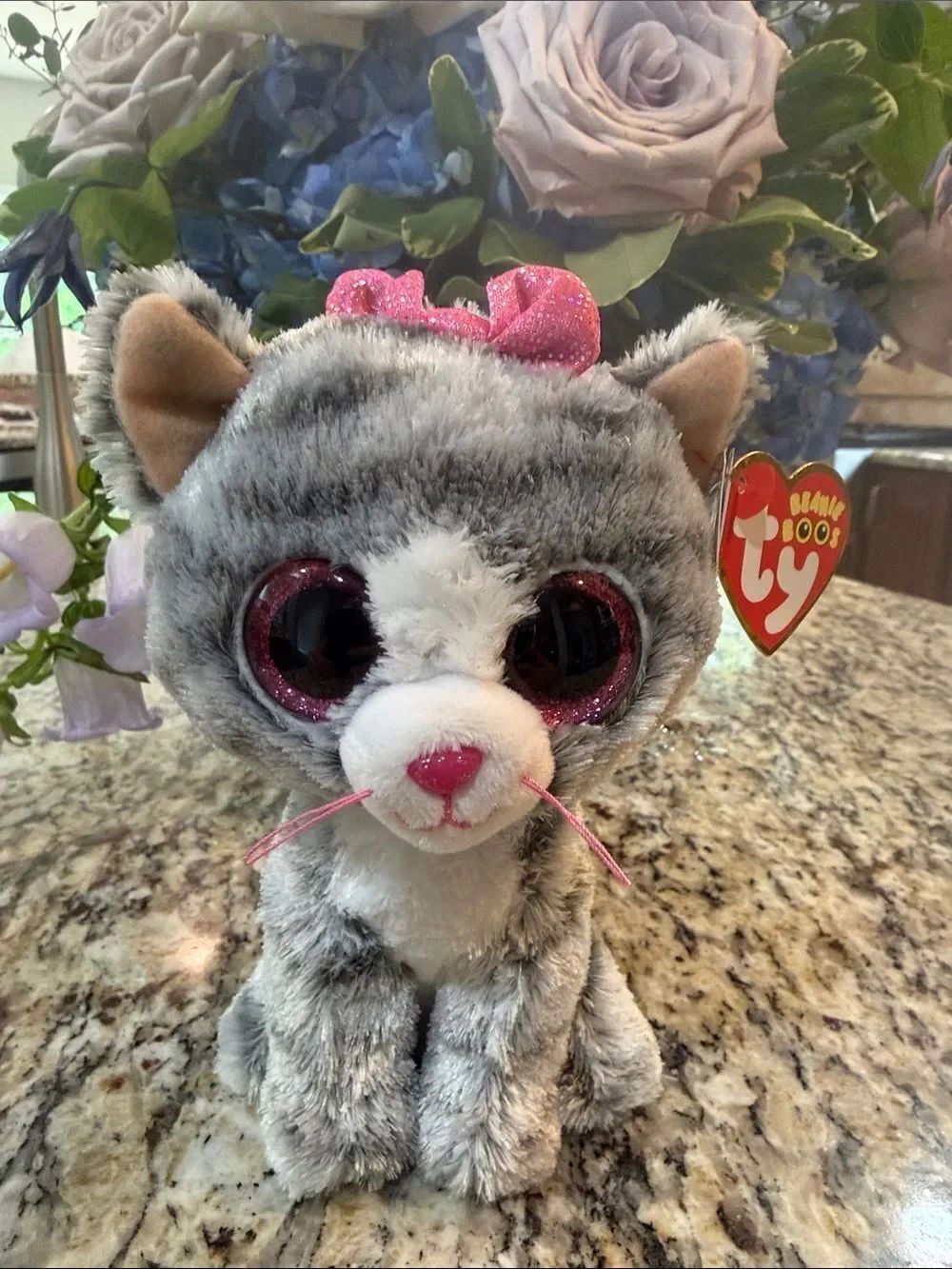 Kiki collectible kitty
